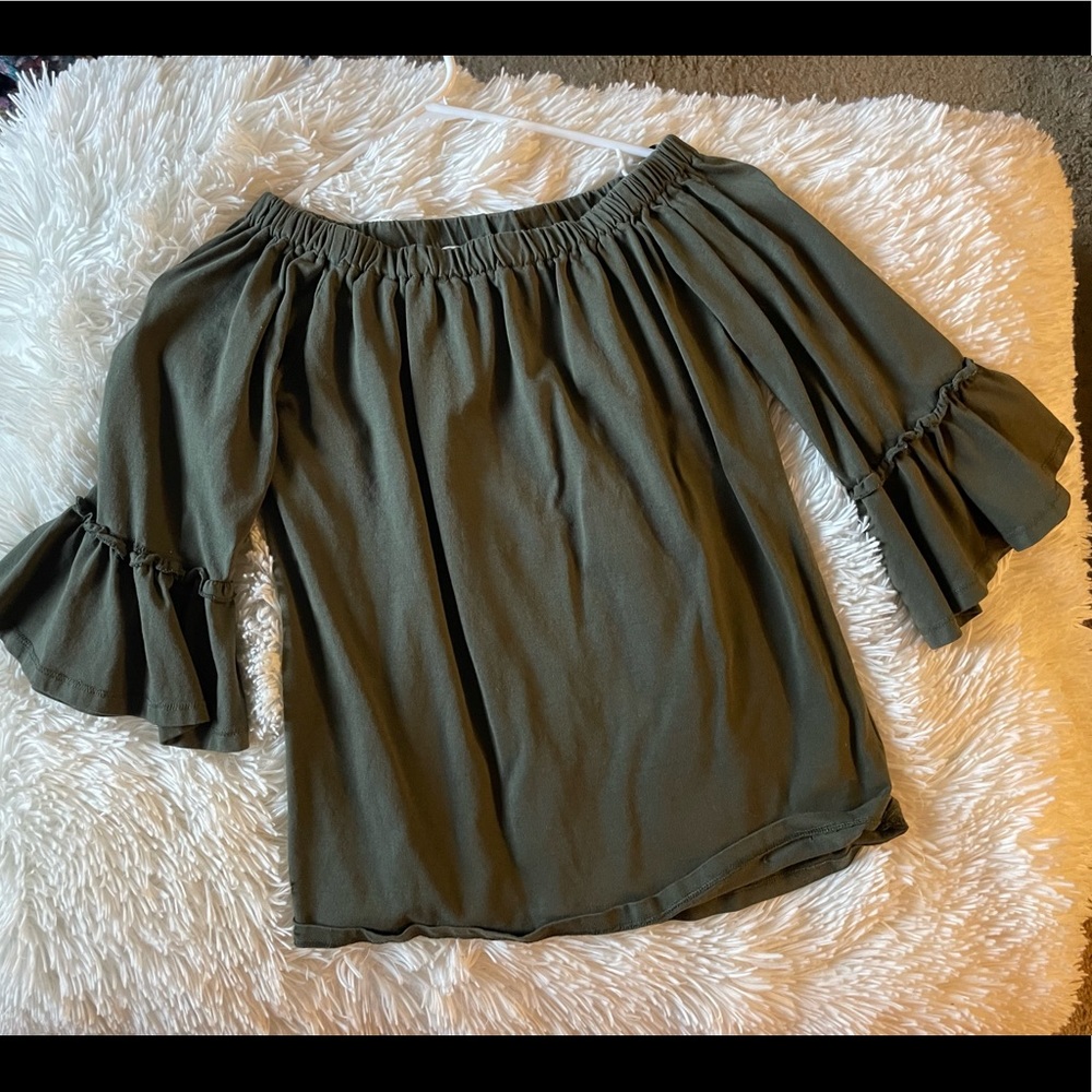 Michael Kors Off the Shoulder Top